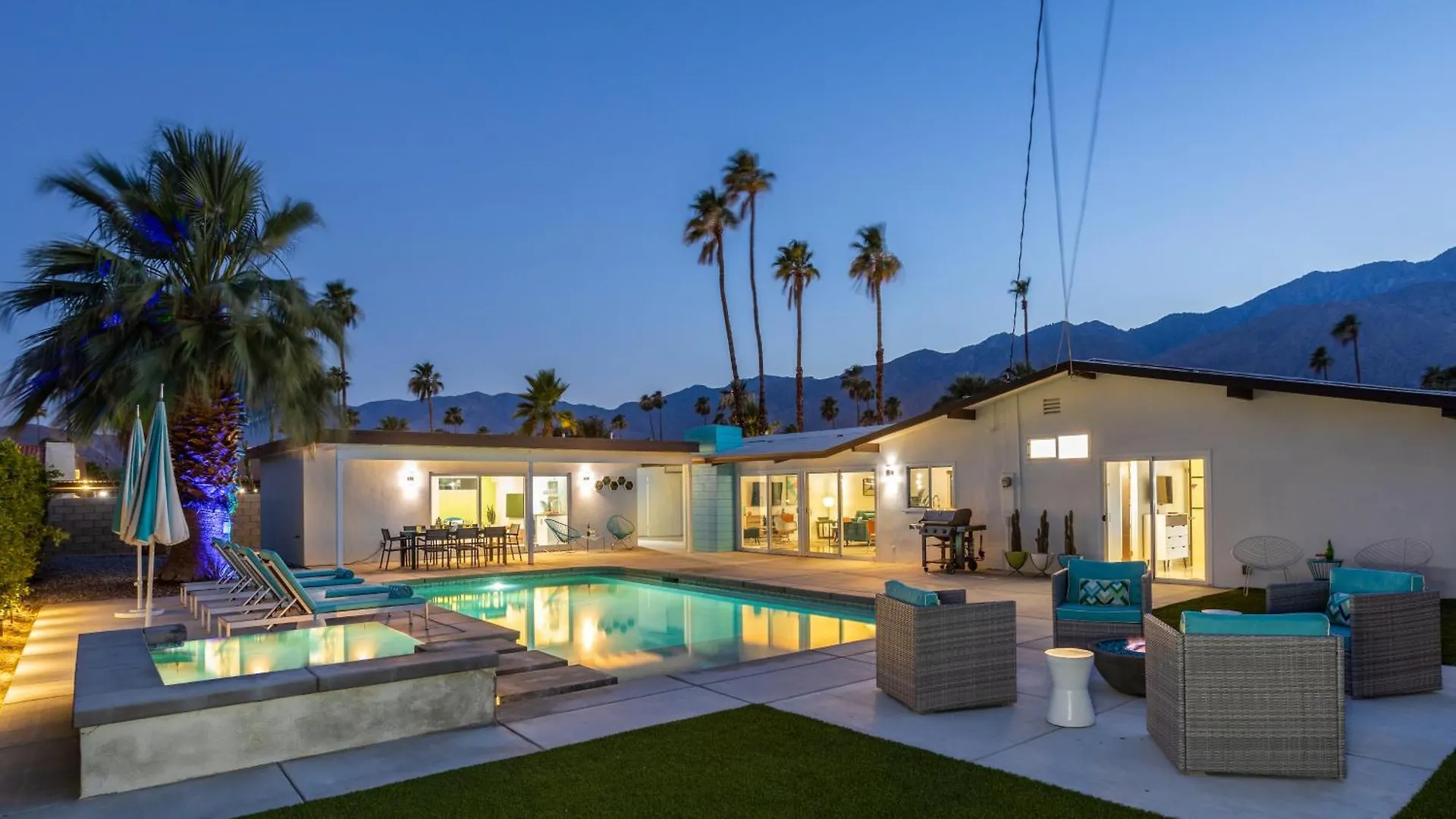 Vila Alexander Sunrise By Acme House Company Palm Springs